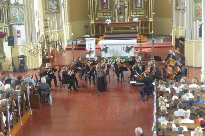 VDU kamerinio orkestro koncertą „Amžinoji Ave Maria“